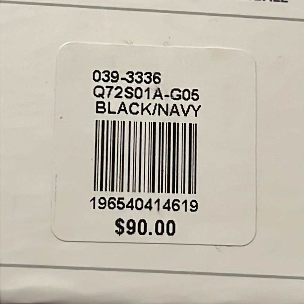 Q7+ Smartwatch - New! Still Sealed! Android and iOS compatible - Picture 4 of 11